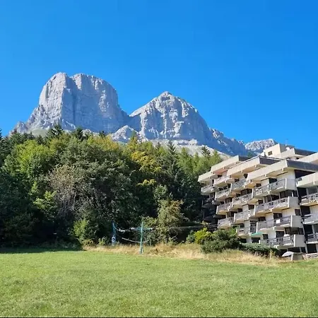 Col De L'arzelier * Château-Bernard