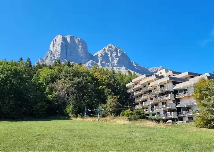 Col De L'arzelier * Chateau-Bernard